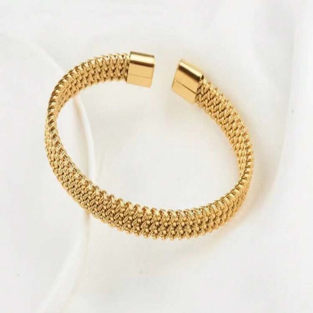 1pc Stainless Steel Gold Tone Spiderweb Design Open Cuff Bracelet For Couple - Picture 2 of 5